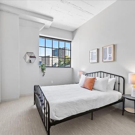 Cozysuites Trendy 1Br, Downtown Pittsburgh Extérieur photo